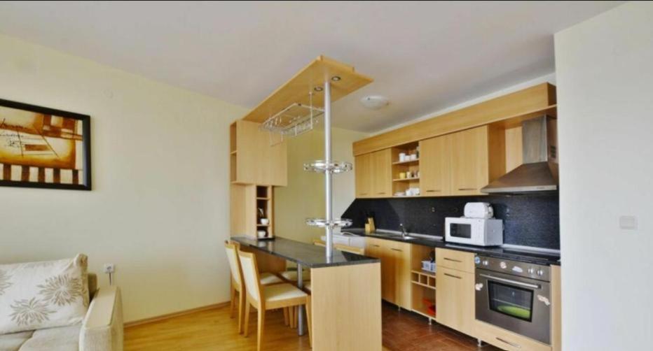 Fort Knox Privilege C-4 265 Apartment สวิติ วลัส ภายนอก รูปภาพ